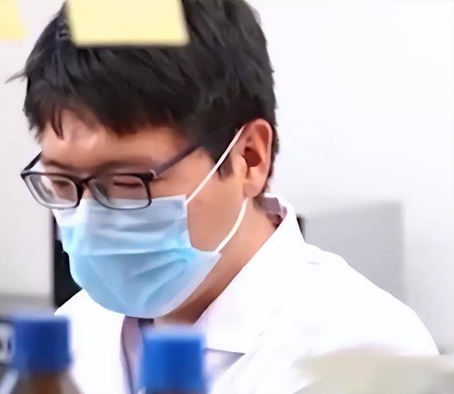 万物新生去年合规翻新二手终端超84万台